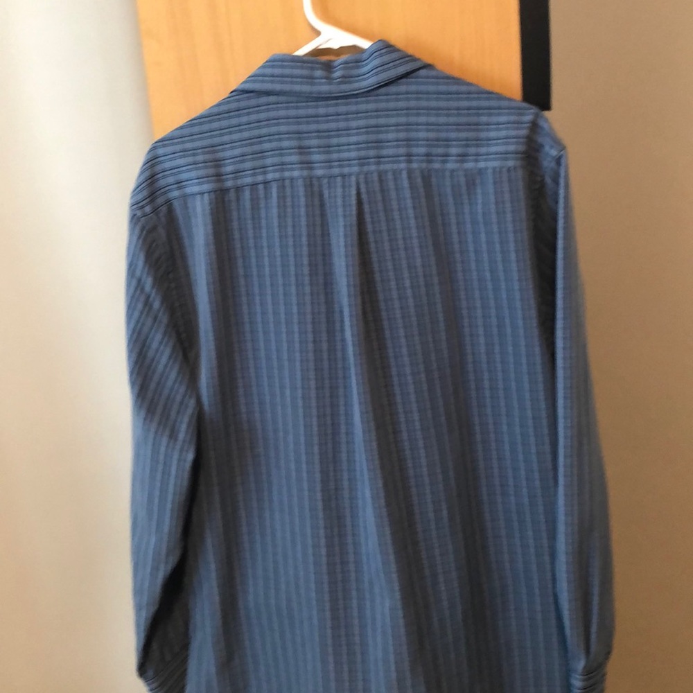 Button Down Like New - image 2